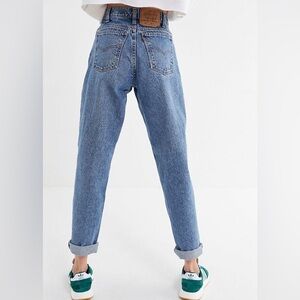 Vintage Levi’s 550 Relaxed Tapered Leg Jeans